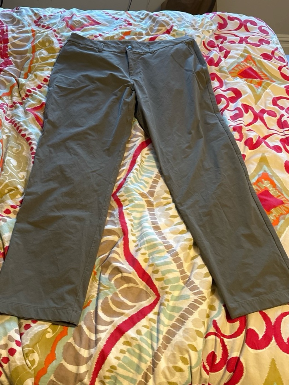 lululemon athletica Men's Olive Green Chinos